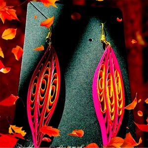 Light weight earrings….. no more hurting ears . Handmade with love ❤️